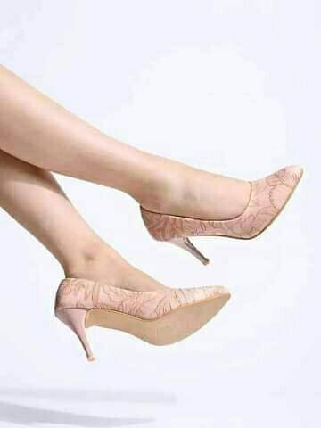 Ladies shoe